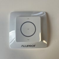 RADIOWY NADAJNIK NAŚCIENNY DC315 - 1 KANAŁOWY ALUPROF